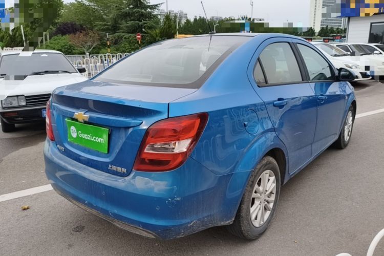 Used Chevrolet Aveo Sonic 2014 Sedan 1.4SE MT LeYou Edition Rear Right 45 Deg