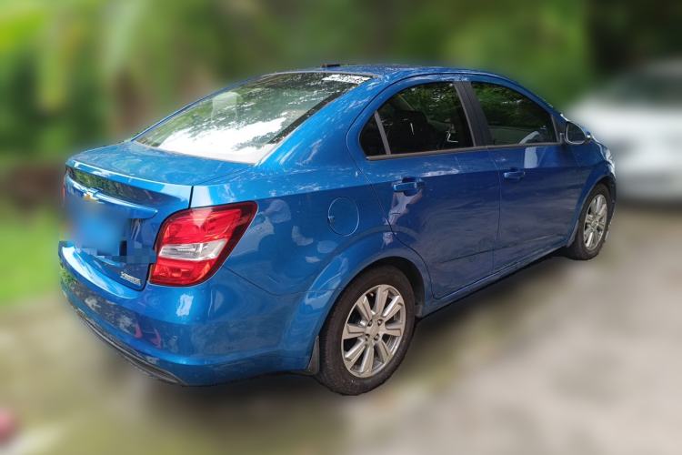 Used Chevrolet Aveo Sonic 2014 Sedan 1.6SX AT Fashion Edition Rear Right 45 Deg