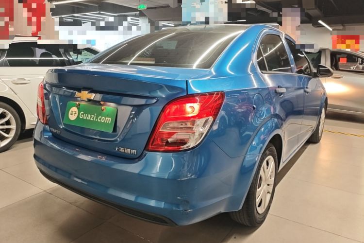 Used Chevrolet Aveo Sonic 2014 Sedan 1.4 SL MT Comfort Edition Rear Right 45 Deg