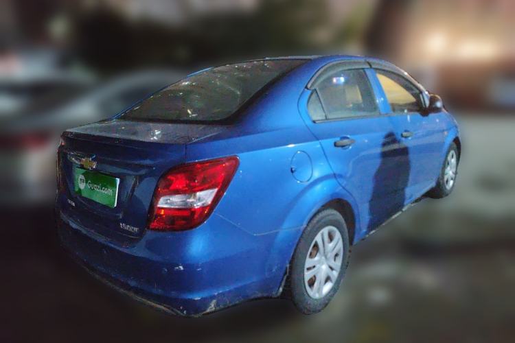 Used Chevrolet Aveo Sonic 2014 Sedan 1.4SL AT Fashion Edition Rear Right 45 Deg
