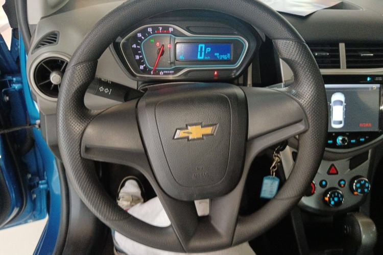 Used Chevrolet Aveo Sonic 2014 Sedan 1.4SL AT Fashion Edition Steering Wheel