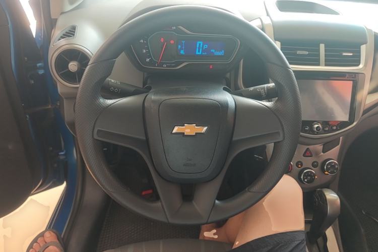 Used Chevrolet Aveo Sonic 2014 Sedan 1.4SL AT Fashion Edition Steering Wheel