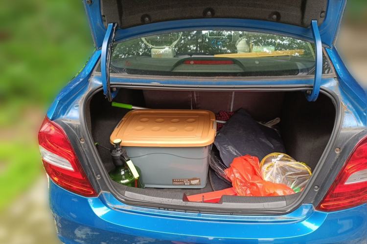 Used Chevrolet Aveo Sonic 2014 Sedan 1.6SX AT Fashion Edition Trunk