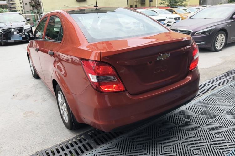 Used Chevrolet Aveo Sonic 2014 Sedan 1.4SL AT Fashion Edition Rear Left 45 Deg