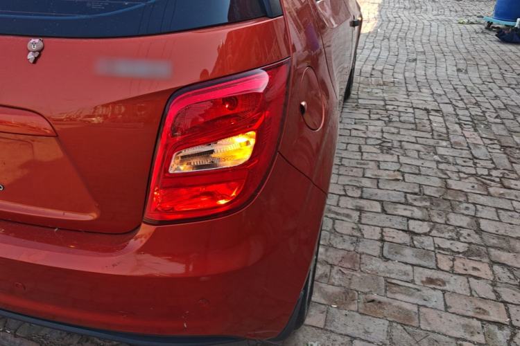 Used Chevrolet Aveo Sonic 2014 Hatchback 1.4SL MT Comfort Edition Right Rear Taillight