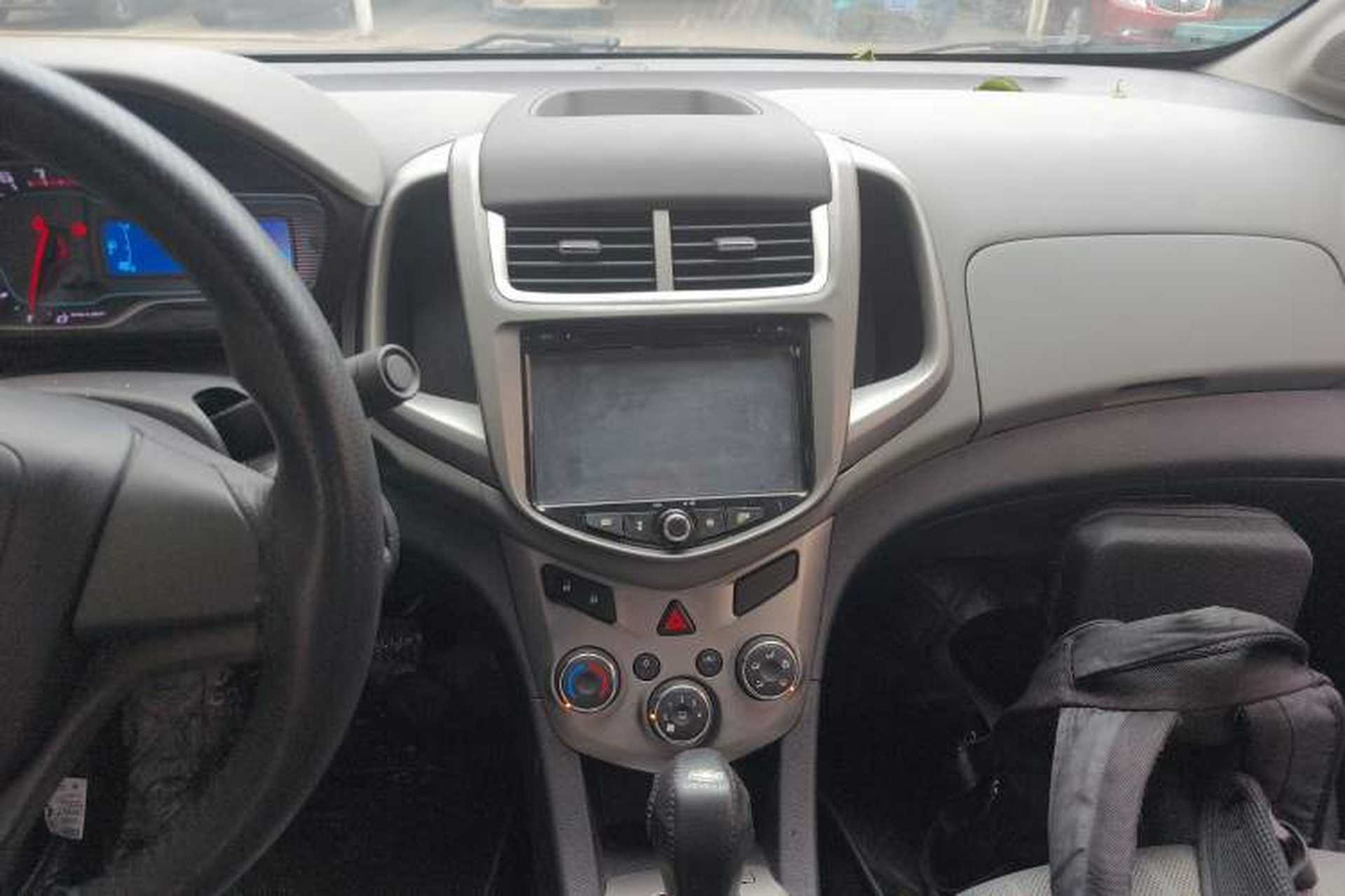 Used Chevrolet Aveo Sonic 2014 Sedan 1.4SL AT Stylish Sunroof Edition Audio And AC Panel