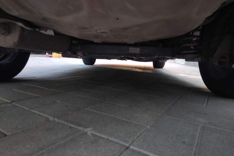 Used Chevrolet Aveo Sonic 2014 Sedan 1.4SL AT Stylish Sunroof Edition Chassis Rear