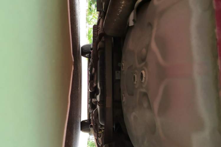 Used Chevrolet Aveo Sonic 2014 Sedan 1.4SL MT Comfort Edition Chassis Rear