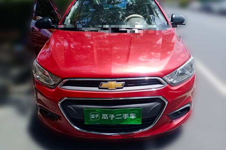 Used Chevrolet Aveo Sonic 2014 Sedan 1.4SL MT Comfort Edition Front