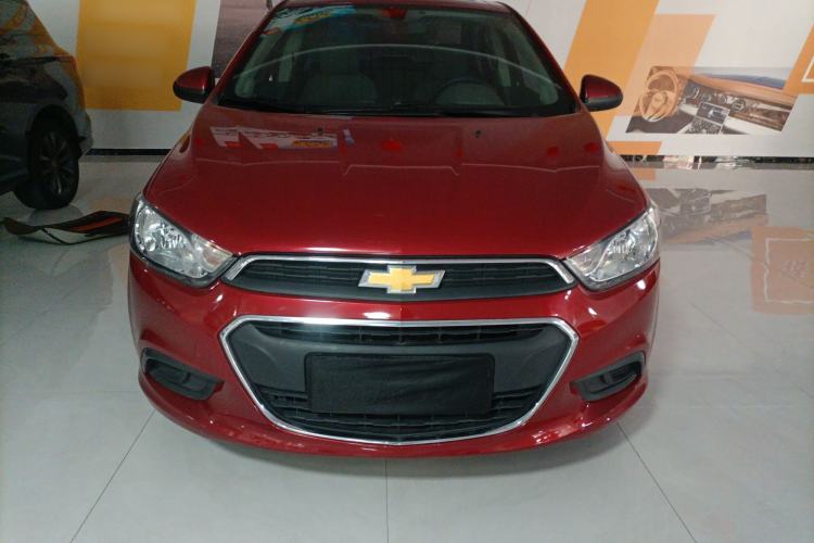 Used Chevrolet Aveo Sonic 2014 Sedan 1.4SL AT Stylish Sunroof Edition Front
