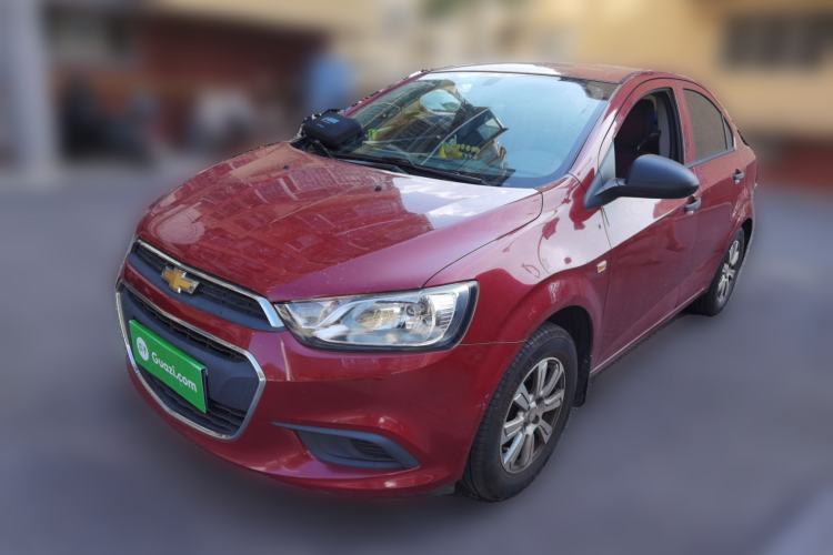 Chevrolet Aveo Sonic 2014 Sedan 1.4SL MT Comfort Edition с пробегом Guazi used car, China used car export, Used car for sale, Used cars, Cheapest cars for sale