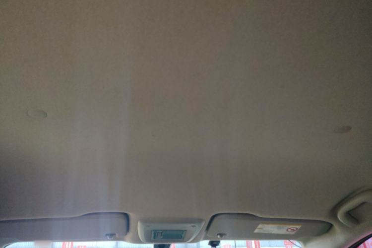 Used Chevrolet Aveo Sonic 2014 Hatchback 1.4SL AT Fashion Edition Headliner