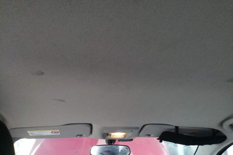 Used Chevrolet Aveo Sonic 2014 Sedan 1.4SL AT Fashion Edition Headliner