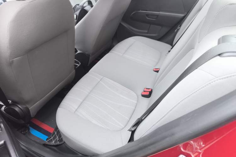 Used Chevrolet Aveo Sonic 2014 Sedan 1.4SL AT Fashion Edition Left Rear Seat