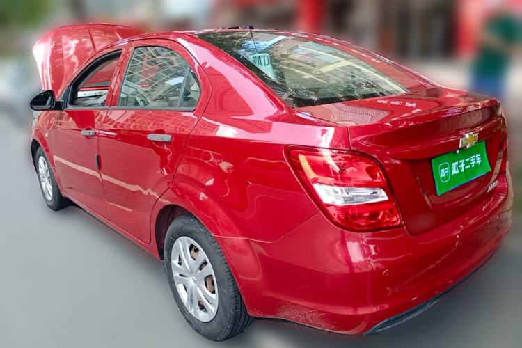 Used Chevrolet Aveo Sonic 2014 Sedan 1.4SL MT Comfort Edition Rear Left 45 Deg