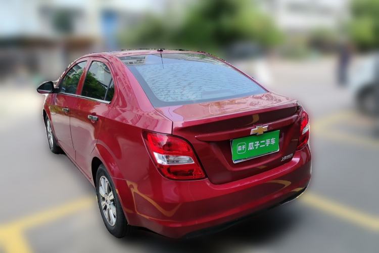 Used Chevrolet Aveo Sonic 2014 Sedan 1.4SL MT Comfort Edition Rear Left 45 Deg