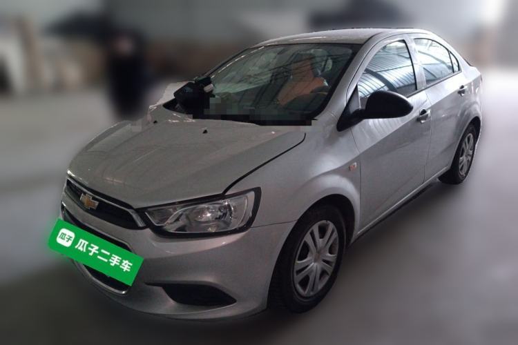 Used Chevrolet Aveo Sonic 2014 Sedan 1.4 SL MT Comfort Edition Guazi used car, China used car export, Used car for sale, Used cars, Cheapest cars for sale