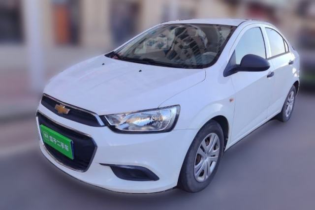 Used Chevrolet Aveo Sonic 2014 Sedan 1.4SL MT Comfort Edition