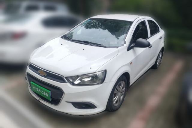 Used Chevrolet Aveo Sonic 2014 Sedan 1.4SL MT Comfort Edition