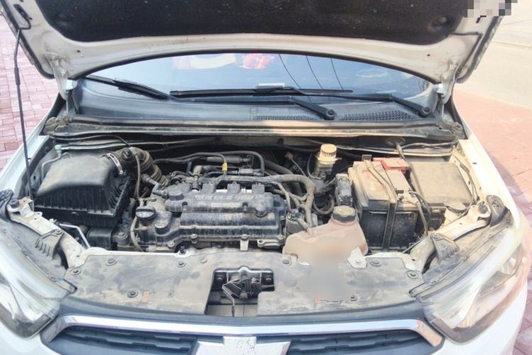 Used Chevrolet Aveo Sonic 2014 Sedan 1.4SL AT Stylish Sunroof Edition Engine Bay