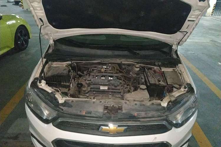 Used Chevrolet Aveo Sonic 2014 Sedan 1.4SL AT Fashion Edition Engine Bay