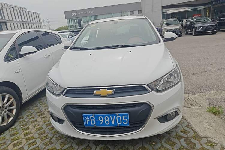 Used Chevrolet Aveo Sonic 2014 Hatchback 1.6 SX AT Fashion Edition Front