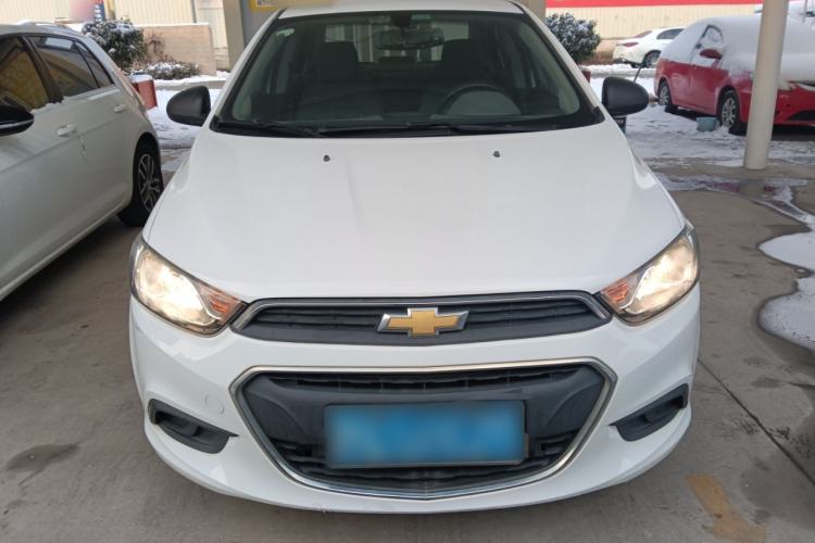 Used Chevrolet Aveo Sonic 2014 Sedan 1.4SL MT Comfort Edition Front