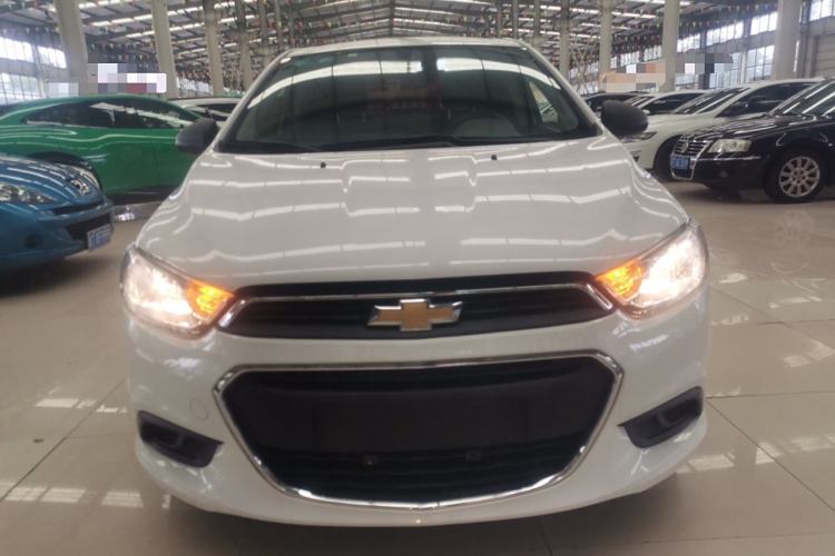 Used Chevrolet Aveo Sonic 2014 Sedan 1.4SL MT Comfort Edition Front