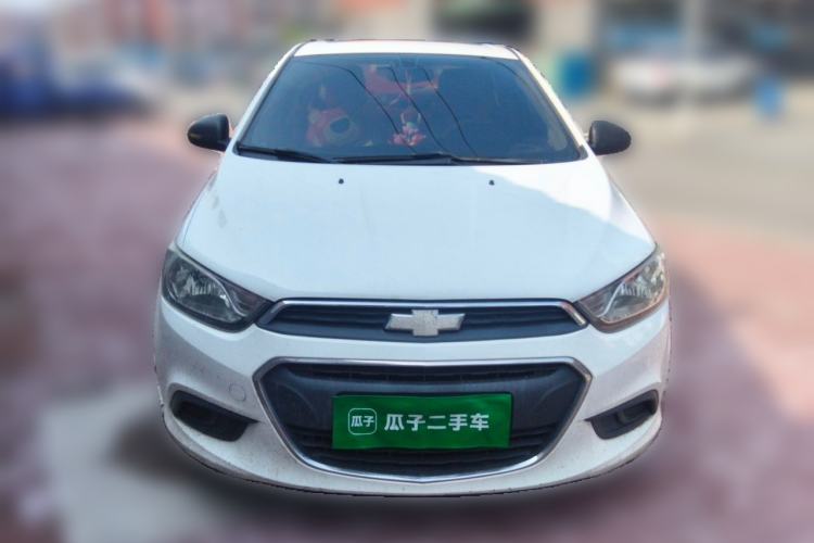 Used Chevrolet Aveo Sonic 2014 Sedan 1.4SL AT Stylish Sunroof Edition Front