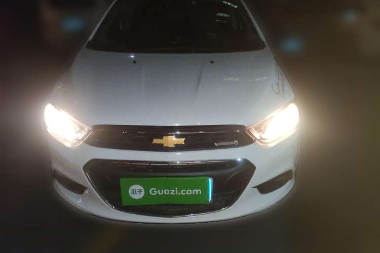 Used Chevrolet Aveo Sonic 2014 Sedan 1.4SL AT Fashion Edition Front