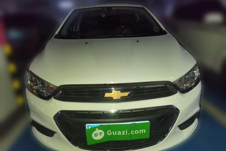 Used Chevrolet Aveo Sonic 2014 Hatchback 1.4SL MT Comfort Edition Front