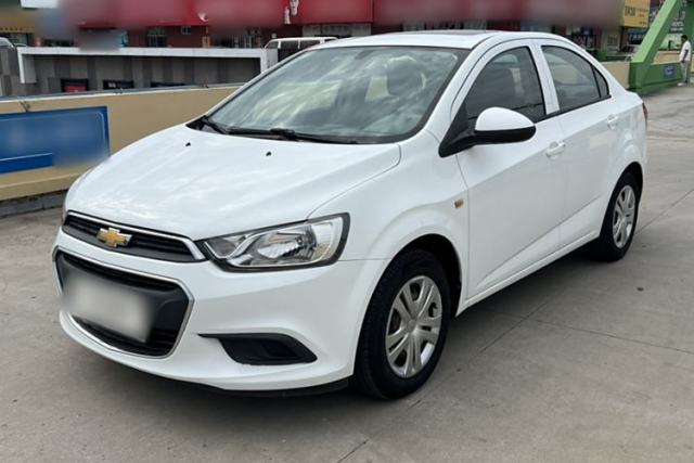 Used Chevrolet Aveo Sonic 2014 Sedan 1.4SL AT Stylish Sunroof Edition