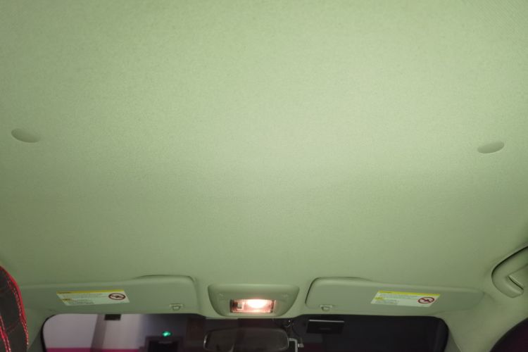 Used Chevrolet Aveo Sonic 2014 Hatchback 1.4SL MT Comfort Edition Headliner