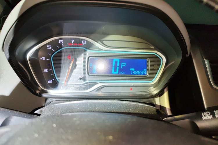 Used Chevrolet Aveo Sonic 2014 Hatchback 1.4SL AT Fashion Edition Instrument Cluster