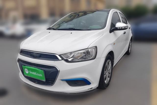 Used Chevrolet Aveo Sonic 2014 Sedan 1.4SL MT Comfort Edition