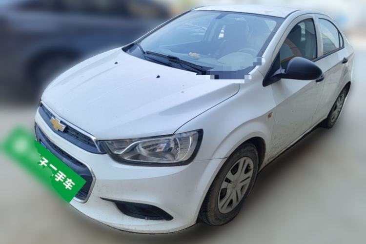 Used Chevrolet Aveo Sonic 2014 Sedan 1.4 SL MT Comfort Edition Guazi used car, China used car export, Used car for sale, Used  cars, Cheapest cars for sale