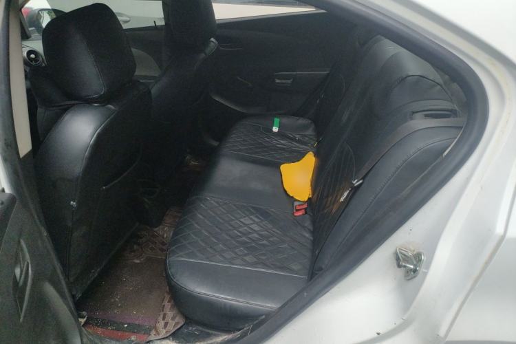 Used Chevrolet Aveo Sonic 2014 Sedan 1.4SL MT Comfort Edition Left Rear Seat