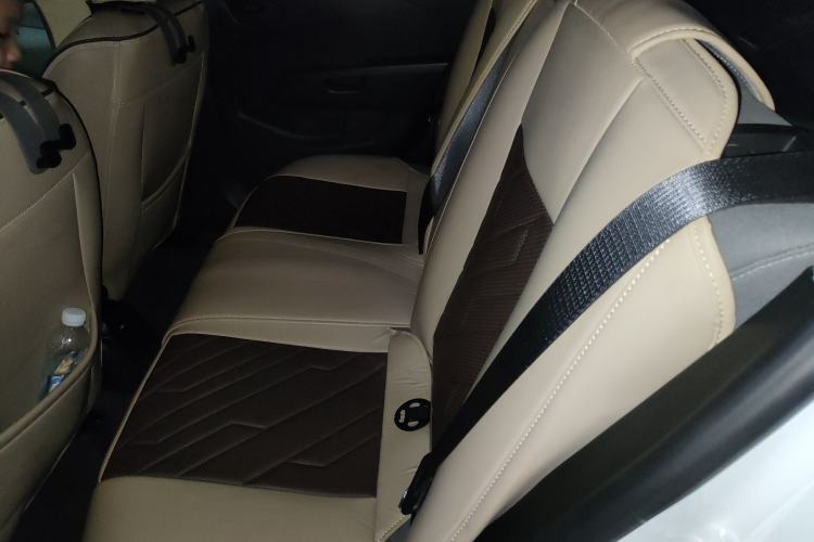 Used Chevrolet Aveo Sonic 2014 Sedan 1.4SL AT Stylish Sunroof Edition Left Rear Seat
