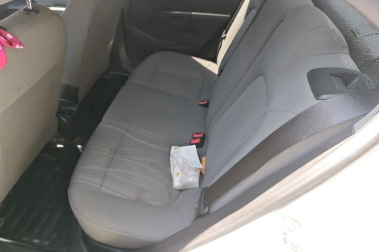 Used Chevrolet Aveo Sonic 2014 Sedan 1.4SE AT Comfort Edition Left Rear Seat