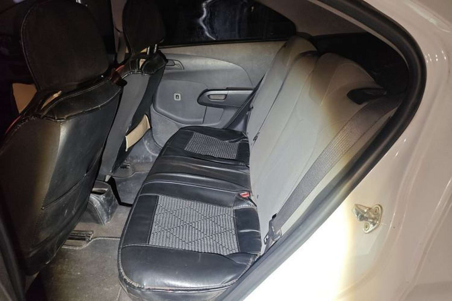 Used Chevrolet Aveo Sonic 2014 Sedan 1.4SL MT Comfort Edition Left Rear Seat