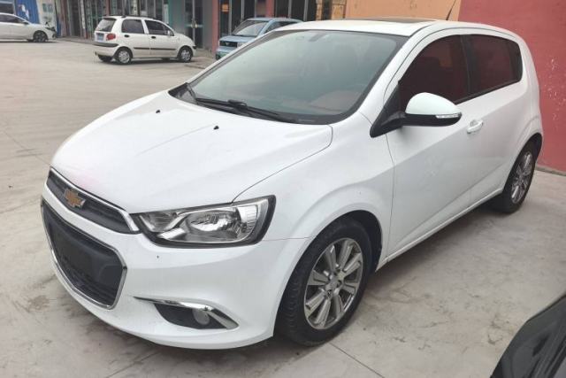 Used Chevrolet Aveo Sonic 2014 Hatchback 1.6 SX AT Fashion Edition