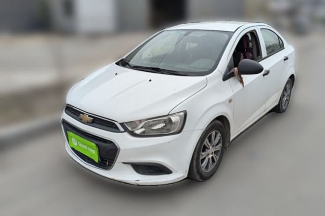Used Chevrolet Aveo Sonic 2014 Sedan 1.4 SL MT Comfort Edition