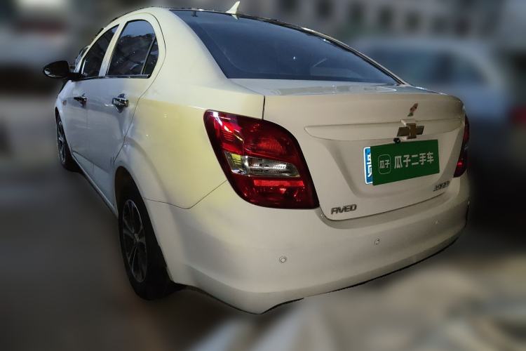 Used Chevrolet Aveo Sonic 2014 Sedan 1.4SL AT Stylish Sunroof Edition Rear