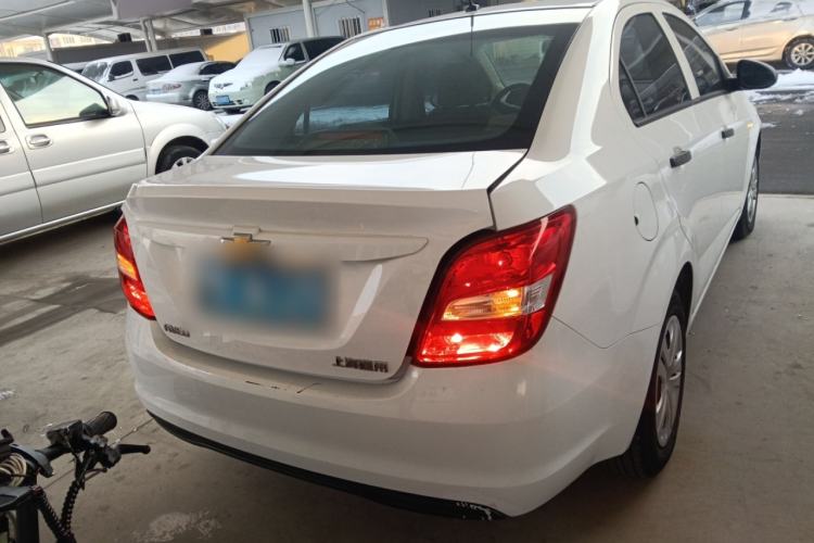 Used Chevrolet Aveo Sonic 2014 Sedan 1.4SL MT Comfort Edition Rear