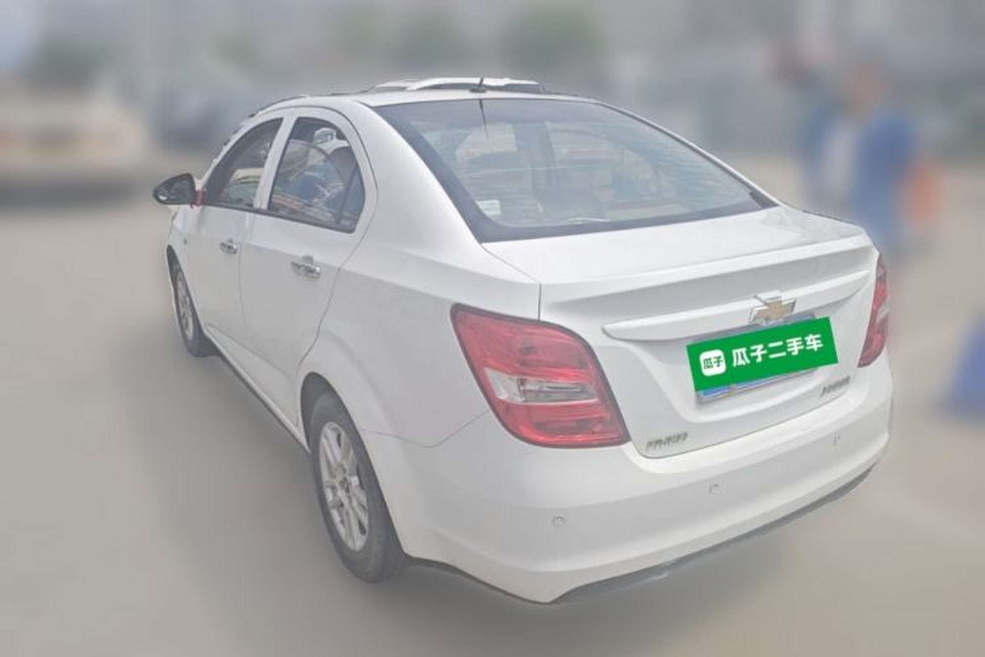 Used Chevrolet Aveo Sonic 2014 Sedan 1.4 SL MT Comfort Edition Rear Left 45 Deg