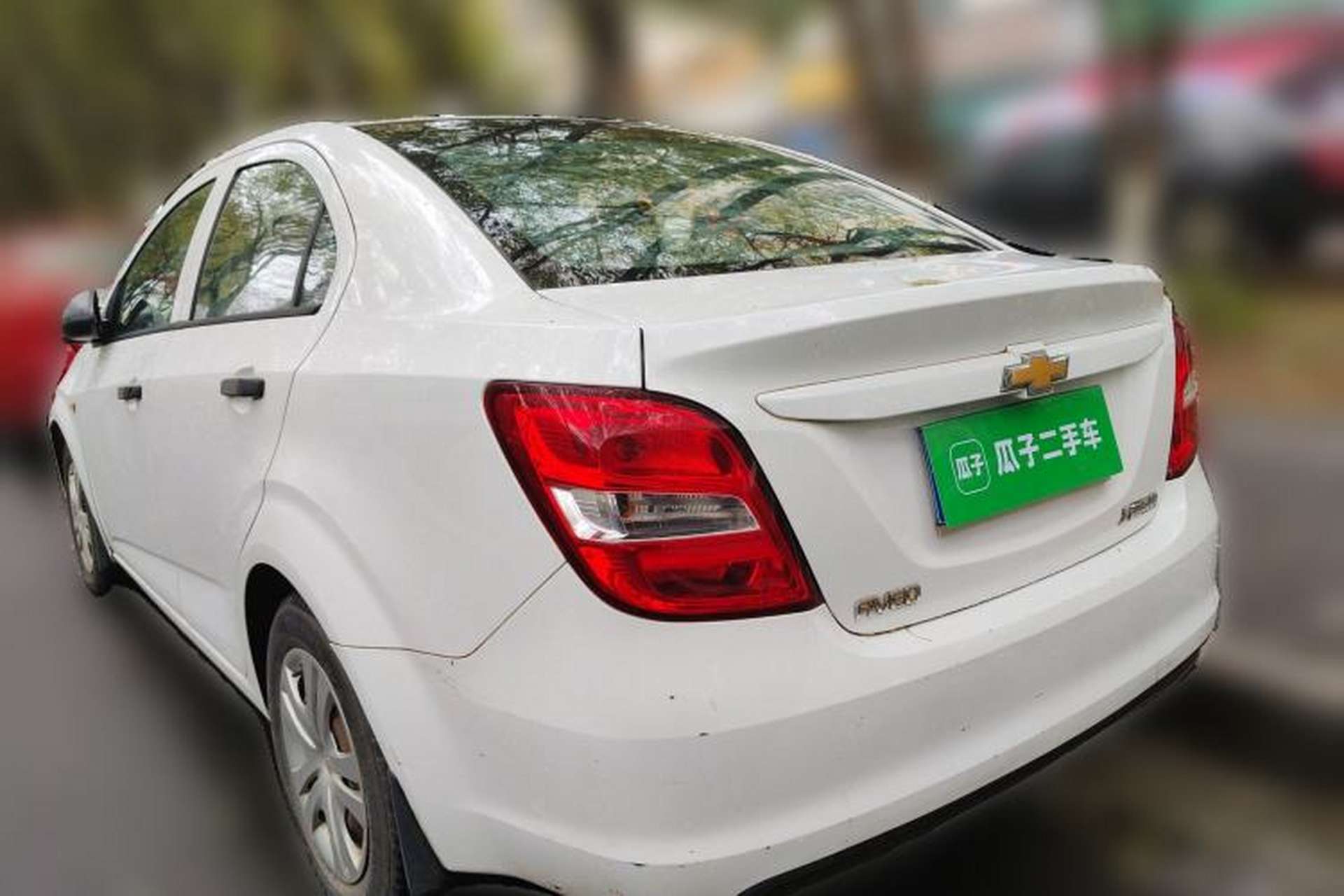 Used Chevrolet Aveo Sonic 2014 Sedan 1.4SL MT Comfort Edition Rear Left 45 Deg