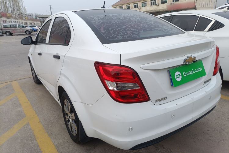 Used Chevrolet Aveo Sonic 2014 Sedan 1.4SL AT Stylish Sunroof Edition Rear Left 45 Deg
