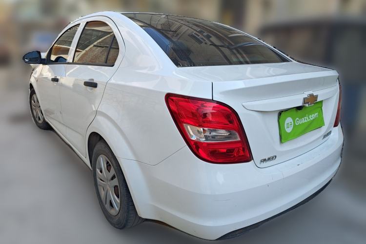Used Chevrolet Aveo Sonic 2014 Sedan 1.4SL AT Fashion Edition Rear Left 45 Deg
