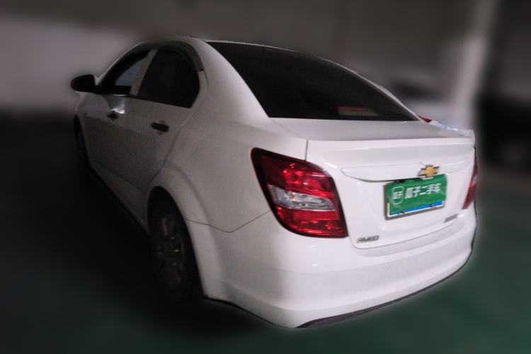 Used Chevrolet Aveo Sonic 2014 Sedan 1.4SL AT Stylish Sunroof Edition Rear Left 45 Deg