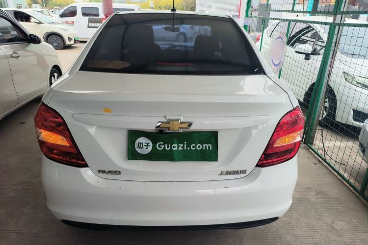 Used Chevrolet Aveo Sonic 2014 Sedan 1.4SL MT Comfort Edition Rear